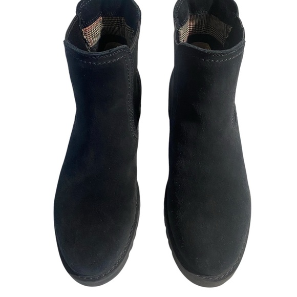 Arait Wexford Lug Waterproof Chelsea Boot - Picture 2 of 11